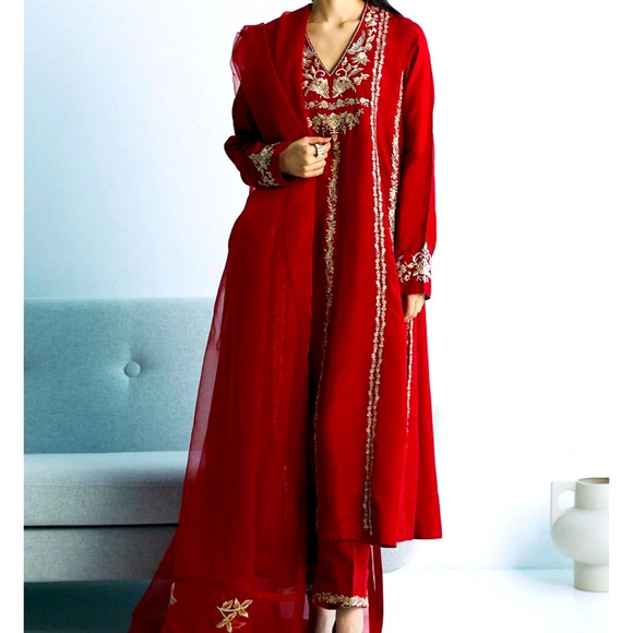 Zara shahjahan brand new - Picture 1 of 7